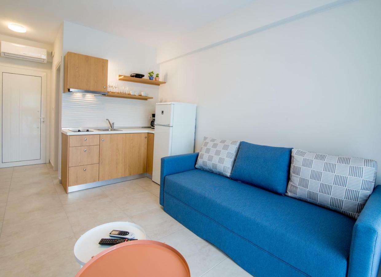 The Papoutsakis Apartments Nikiti  Exterior foto